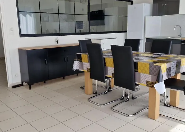 Aerouant - Maison Spacieuse Pour 8 Personnes Sur 3 Etages Ideal Famille Amis Entreprises בית נופש *