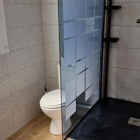 Aerouant - Maison Spacieuse Pour 8 Personnes Sur 3 Etages Ideal Famille Amis Entreprises Holiday home Brest