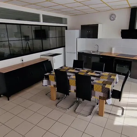 Prázdninový dům Aerouant - Maison Spacieuse Pour 8 Personnes Sur 3 Etages Ideal Famille Amis Entreprises