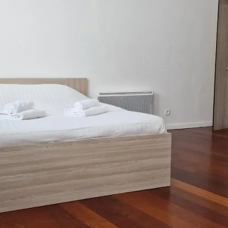 Aerouant - Maison Spacieuse Pour 8 Personnes Sur 3 Etages Ideal Famille Amis Entreprises Nyaraló Breszt