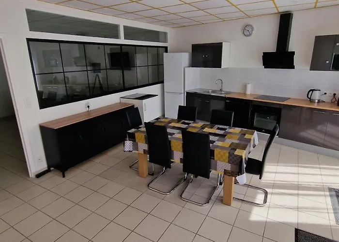 Vakantiehuis Aerouant - Maison Spacieuse Pour 8 Personnes Sur 3 Etages Ideal Famille Amis Entreprises