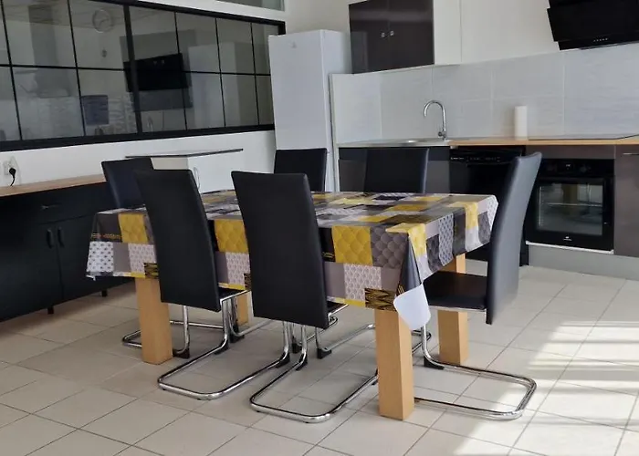 Aerouant - Maison Spacieuse Pour 8 Personnes Sur 3 Etages Ideal Famille Amis Entreprises Vakantiehuis *