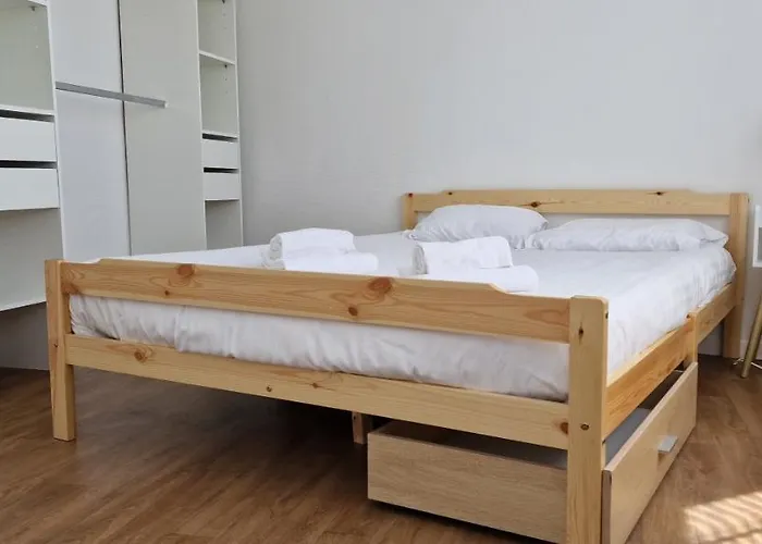 Aerouant - Maison Spacieuse Pour 8 Personnes Sur 3 Etages Ideal Famille Amis Entreprises Vakantiehuis Brest